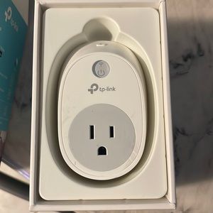 TP-LINK smart WiFi plug HS100